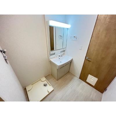 フローリッシュⅢ 102【管理NO：1-026887401-01020】 ★家具家電は申し込み後に搬入します★ ★2026年11月中旬入居可能★の物件写真6
