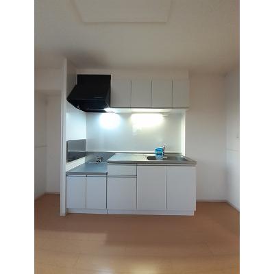 ルーチェ 201【管理NO：1-018274301-02010】 ★家具家電は申し込み後に搬入します★ ★2026年10月下旬入居可能★の物件写真3