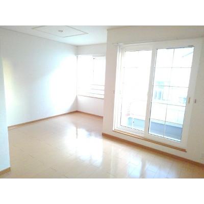 サンシャインＡ 201【管理NO：1-015040601-02010】 ★家具家電は申し込み後に搬入します★ ★2026年11月上旬入居可能★の物件写真2