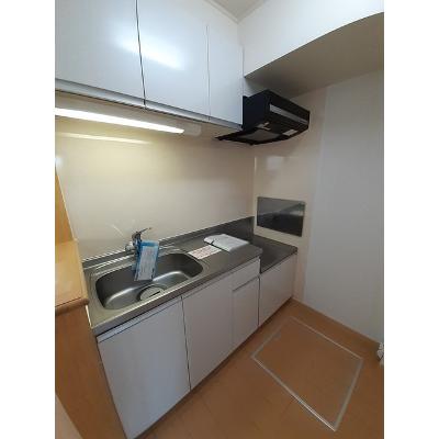 イーストユニゾン 104【管理NO：1-015858001-01040】 ★家具家電は申し込み後に搬入します★ ★2026年11月上旬入居可能★の物件写真3