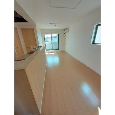 カーサ　フェリーチェＢ 201【管理NO：1-021099802-02010】 ★家具家電は申し込み後に搬入します★ ★2026年11月上旬入居可能★の物件写真2