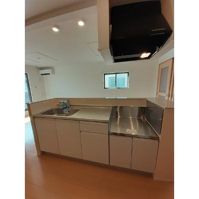 カーサ　フェリーチェＢ 201【管理NO：1-021099802-02010】 ★家具家電は申し込み後に搬入します★ ★2026年11月上旬入居可能★の物件写真3