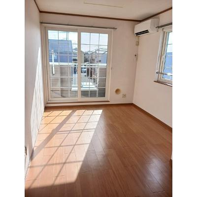 ラフィネ・メゾン 202【管理NO：1-011227001-02020】 ★家具家電は申し込み後に搬入します★ ★2026年11月上旬入居可能★の物件写真2