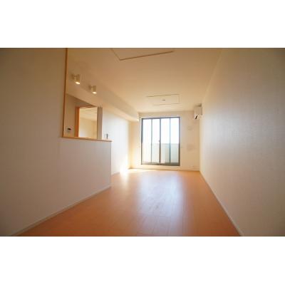 プランタンⅠ 201【管理NO：1-020025601-02010】 ★家具家電は申し込み後に搬入します★ ★2026年11月上旬入居可能★の物件写真2