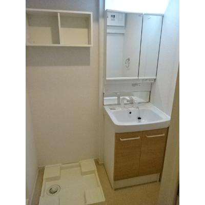 アイリス関場 101【管理NO：1-023303601-01010】 ★家具家電は申し込み後に搬入します★ ★2026年11月中旬入居可能★の物件写真6