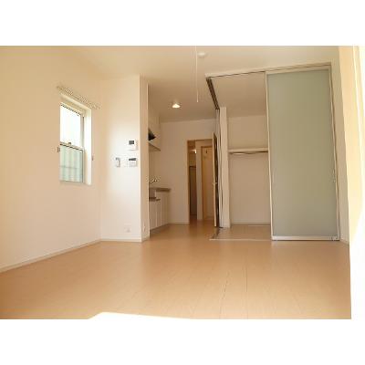 ラフィネ 105【管理NO：1-018359901-01050】 ★家具家電は申し込み後に搬入します★ ★2026年11月上旬入居可能★の物件写真2