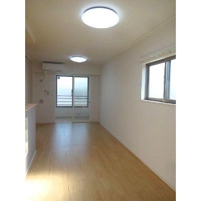 Ａｎｔａｒｅｓ 203【管理NO：1-024557301-02030】 ★家具家電は申し込み後に搬入します★ ★2026年11月上旬入居可能★の物件写真2