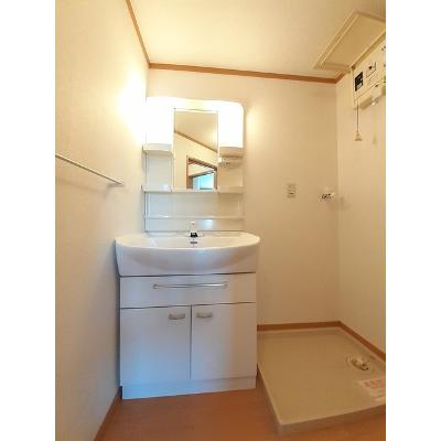 ベルクⅡ 204【管理NO：1-012454902-02040】 ★家具家電は申し込み後に搬入します★ ★2026年11月中旬入居可能★の物件写真6