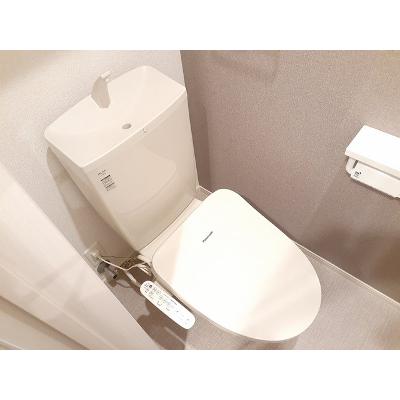 ヒカルサ高岡角ウエスト 201【管理NO：1-027529901-02010】 ★家具家電は申し込み後に搬入します★ ★2026年11月中旬入居可能★の物件写真5