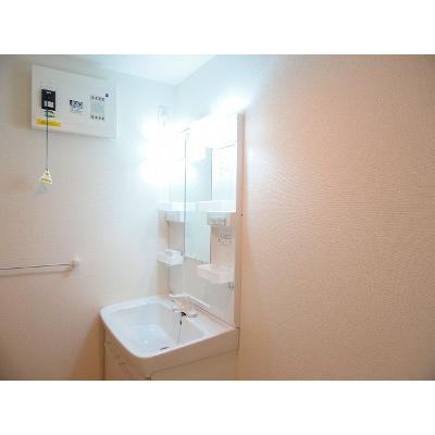 エストレーモ 203【管理NO：1-018917201-02030】 ★家具家電は申し込み後に搬入します★ ★2026年11月中旬入居可能★の物件写真6
