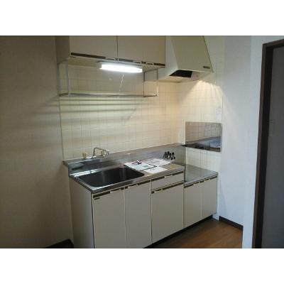 メゾンシンフォニーＣ 101【管理NO：1-005357001-01010】 ★家具家電は申し込み後に搬入します★ ★2026年10月上旬入居可能★の物件写真3