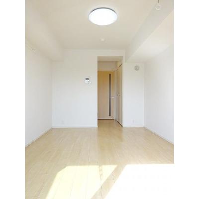 モーダ 302【管理NO：1-021246701-03020】 ★家具家電は申し込み後に搬入します★ ★2026年11月上旬入居可能★の物件写真2