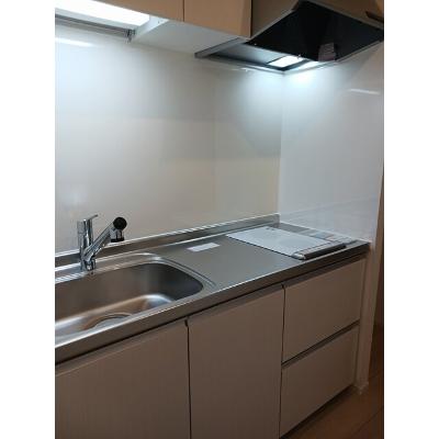 ポパイ 304【管理NO：1-027759001-03040】 ★家具家電は申し込み後に搬入します★ ★2026年10月下旬入居可能★の物件写真3