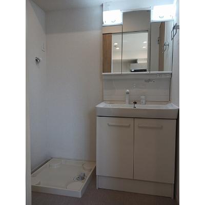 ラフレシール 305【管理NO：1-027836601-03050】 ★家具家電は申し込み後に搬入します★ ★2026年10月上旬入居可能★の物件写真6