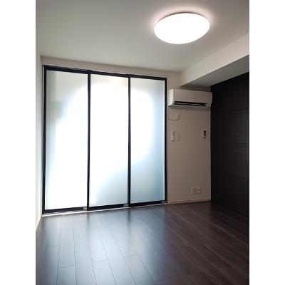 グランデ 103【管理NO：1-020707601-01030】 ★家具家電は申し込み後に搬入します★の物件写真2