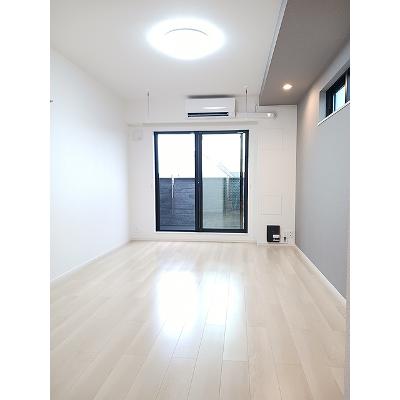 ヴィータ 304【管理NO：1-028226601-03040】 ★家具家電は申し込み後に搬入します★の物件写真2