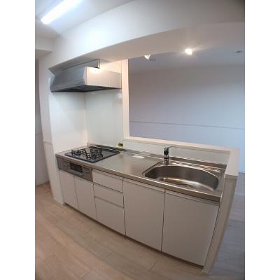 アハトフェルダ弐番館 203【管理NO：1-023903902-02030】 ★家具家電は申し込み後に搬入します★ ★2026年10月上旬入居可能★の物件写真3