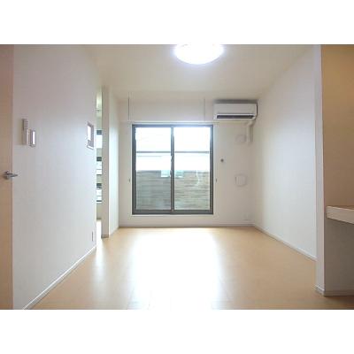 サングレイスⅠ 205【管理NO：1-021073801-02050】 ★家具家電は申し込み後に搬入します★ ★2026年11月上旬入居可能★の物件写真2