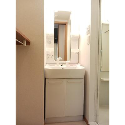 カムヒトウカＢ 102【管理NO：1-015172502-01020】 ★家具家電は申し込み後に搬入します★の物件写真6