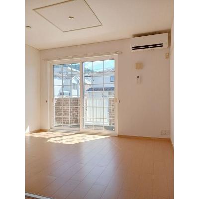 ウイステリア 106【管理NO：1-015958101-01050】 ★家具家電は申し込み後に搬入します★ ★2026年10月下旬入居可能★の物件写真2