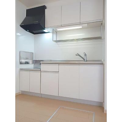 ウイステリア 106【管理NO：1-015958101-01050】 ★家具家電は申し込み後に搬入します★ ★2026年10月下旬入居可能★の物件写真3