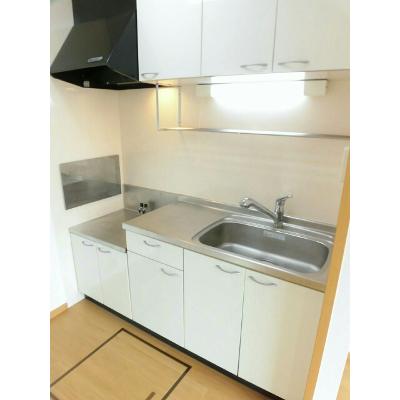宇塚ハイツ 102【管理NO：1-013966301-01020】 ★家具家電は申し込み後に搬入します★ ★2026年11月中旬入居可能★の物件写真3