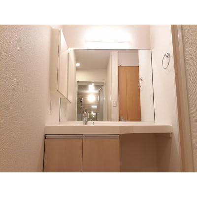 プリムローズ 203【管理NO：1-022818701-02030】 ★家具家電は申し込み後に搬入します★ ★2026年11月中旬入居可能★の物件写真6