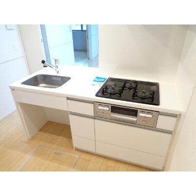プルミエール 102【管理NO：1-024479201-01020】 ★家具家電は申し込み後に搬入します★ ★2026年10月中旬入居可能★の物件写真3