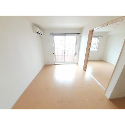 フェリシダージ 101【管理NO：1-019083001-01010】 ★家具家電は申し込み後に搬入します★ ★2026年12月上旬入居可能★の物件写真2