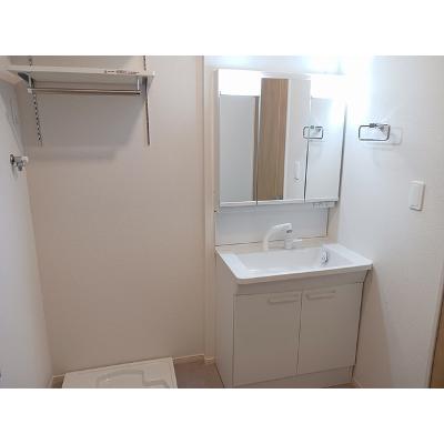 ラシア　Ⅲ 101【管理NO：1-027456001-01010】 ★家具家電は申し込み後に搬入します★ ★2026年11月上旬入居可能★の物件写真6