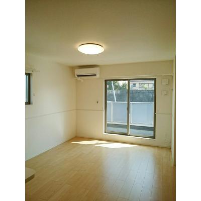 エリタージュ　Ⅲ 205【管理NO：1-024838903-02040】 ★家具家電は申し込み後に搬入します★ ★2026年10月上旬入居可能★の物件写真2