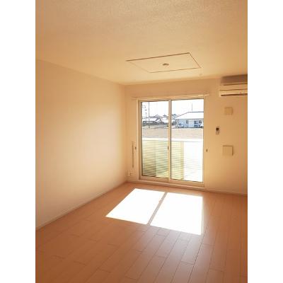 ヴィラーレ 103【管理NO：1-017965101-01030】 ★家具家電は申し込み後に搬入します★ ★2026年11月上旬入居可能★の物件写真2