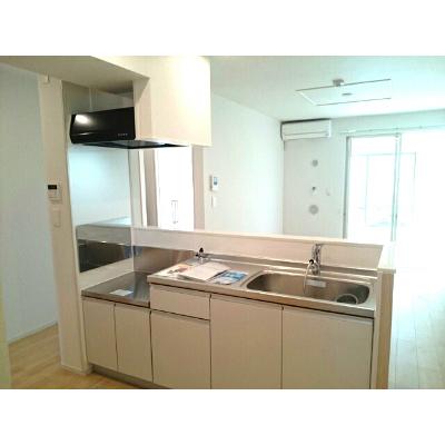 パレス堅田 104【管理NO：1-022622201-01040】 ★家具家電は申し込み後に搬入します★ ★2026年11月上旬入居可能★の物件写真3