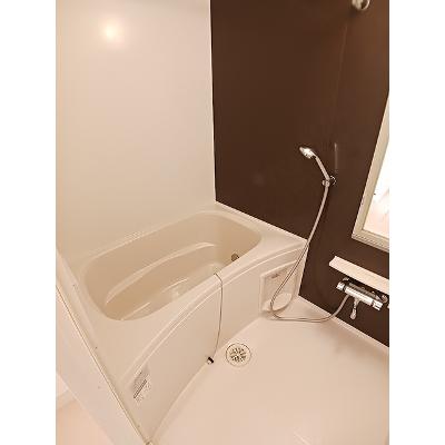 ルートメゾン 304【管理NO：1-020477201-03040】 ★家具家電は申し込み後に搬入します★の物件写真4