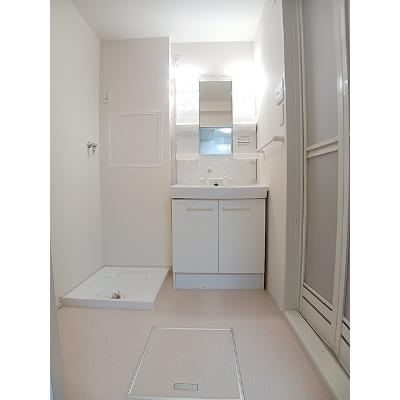 ルートメゾン 304【管理NO：1-020477201-03040】 ★家具家電は申し込み後に搬入します★の物件写真6
