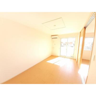 カメリア　レインⅡ 103【管理NO：1-018851102-01030】 ★家具家電は申し込み後に搬入します★ ★2026年11月中旬入居可能★の物件写真2