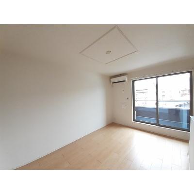 シカタ　ロジュマン 101【管理NO：1-020332301-01010】 ★家具家電は申し込み後に搬入します★ ★2026年11月上旬入居可能★の物件写真2