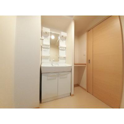 シャンドフルールＣ 102【管理NO：1-016560201-01020】 ★家具家電は申し込み後に搬入します★ ★2026年12月中旬入居可能★の物件写真6