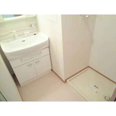 ヴィオラ 201【管理NO：1-014329701-02010】 ★家具家電は申し込み後に搬入します★ ★2026年10月中旬入居可能★の物件写真6