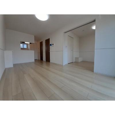 プロムナード箕形 202【管理NO：1-027596701-02020】 ★家具家電は申し込み後に搬入します★ ★2026年10月中旬入居可能★の物件写真2