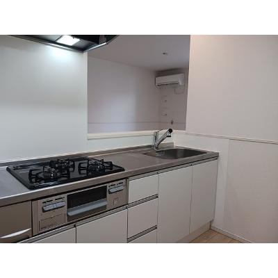 サウスフラワーⅠ 103【管理NO：1-024009501-01030】 ★家具家電は申し込み後に搬入します★ ★2026年10月中旬入居可能★の物件写真3