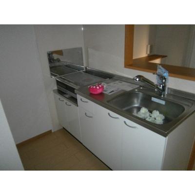 パーシモン 201【管理NO：1-014723401-02010】 ★家具家電は申し込み後に搬入します★ ★2026年10月中旬入居可能★の物件写真3