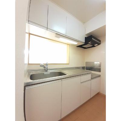 ヴェル　ドゥーラ　Ⅵ 202【管理NO：1-015871902-02020】 ★家具家電は申し込み後に搬入します★ ★2026年11月下旬入居可能★の物件写真3