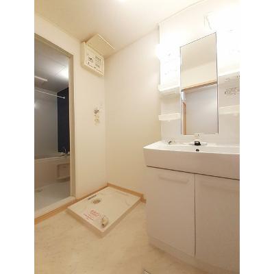 ヴェル　ドゥーラ　Ⅵ 202【管理NO：1-015871902-02020】 ★家具家電は申し込み後に搬入します★ ★2026年11月下旬入居可能★の物件写真6
