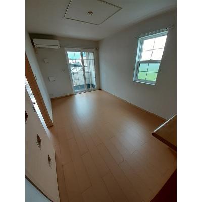 シームリー　Ｂ 101【管理NO：1-015677902-01010】 ★家具家電は申し込み後に搬入します★ ★2026年11月上旬入居可能★の物件写真2