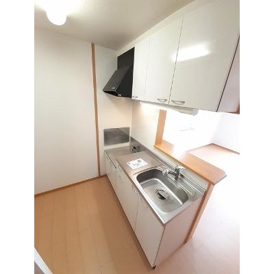 バリオン 101【管理NO：1-015109401-01010】 ★家具家電は申し込み後に搬入します★ ★2026年11月上旬入居可能★の物件写真3