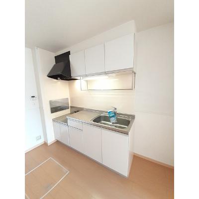 ウエスト　ヴィラ 102【管理NO：1-016595801-01020】 ★家具家電は申し込み後に搬入します★ ★2026年10月上旬入居可能★の物件写真3