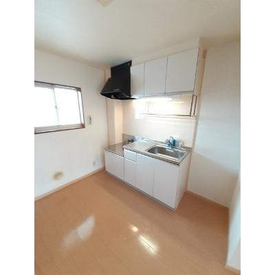 グリーンパークⅠ 201【管理NO：1-005391801-02010】 ★家具家電は申し込み後に搬入します★ ★2026年11月中旬入居可能★の物件写真3