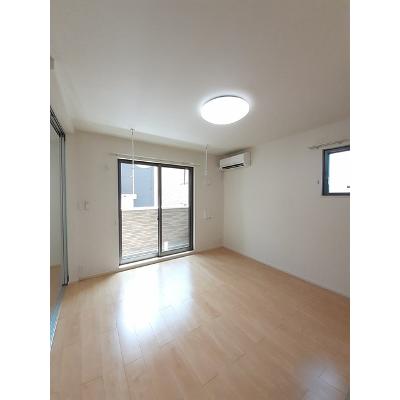 アルト 101【管理NO：1-024419402-01010】 ★家具家電は申し込み後に搬入します★ ★2026年10月上旬入居可能★の物件写真2