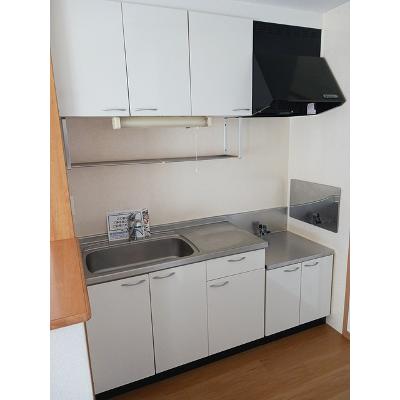 ベルベアーノＢ 203【管理NO：1-014270802-02030】 ★家具家電は申し込み後に搬入します★ ★2026年10月下旬入居可能★の物件写真3